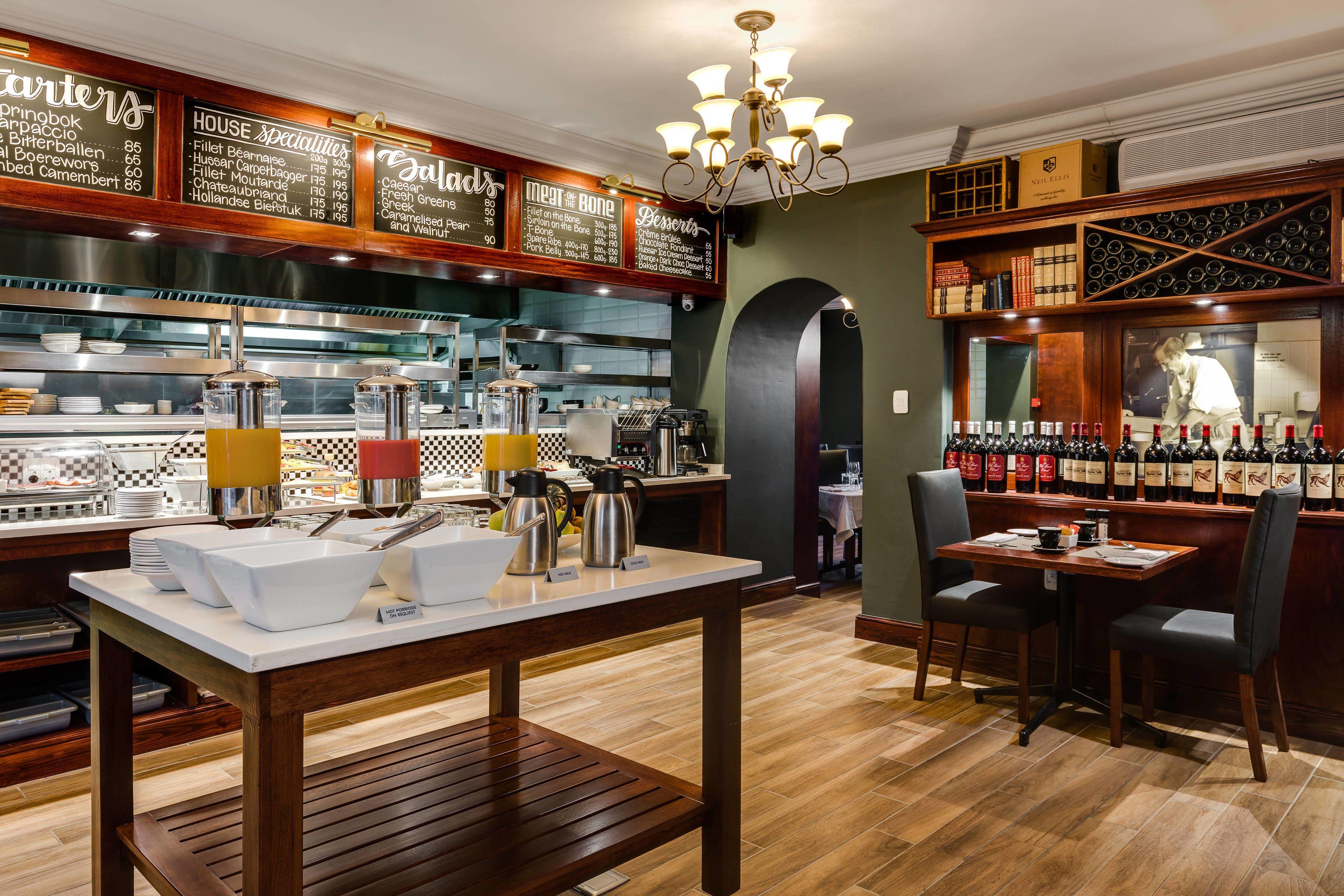 Where to Stay Near Mont Rochelle Hiking Trail: 3 Central Hotels in Franschhoek