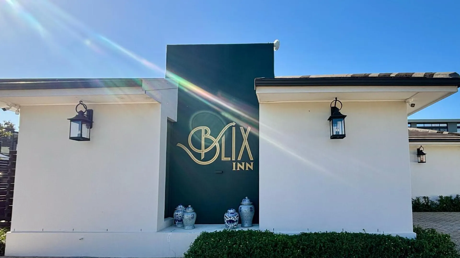 Staying Near Kanonkop Wine Estate: 4 Stellenbosch Hotels Compared