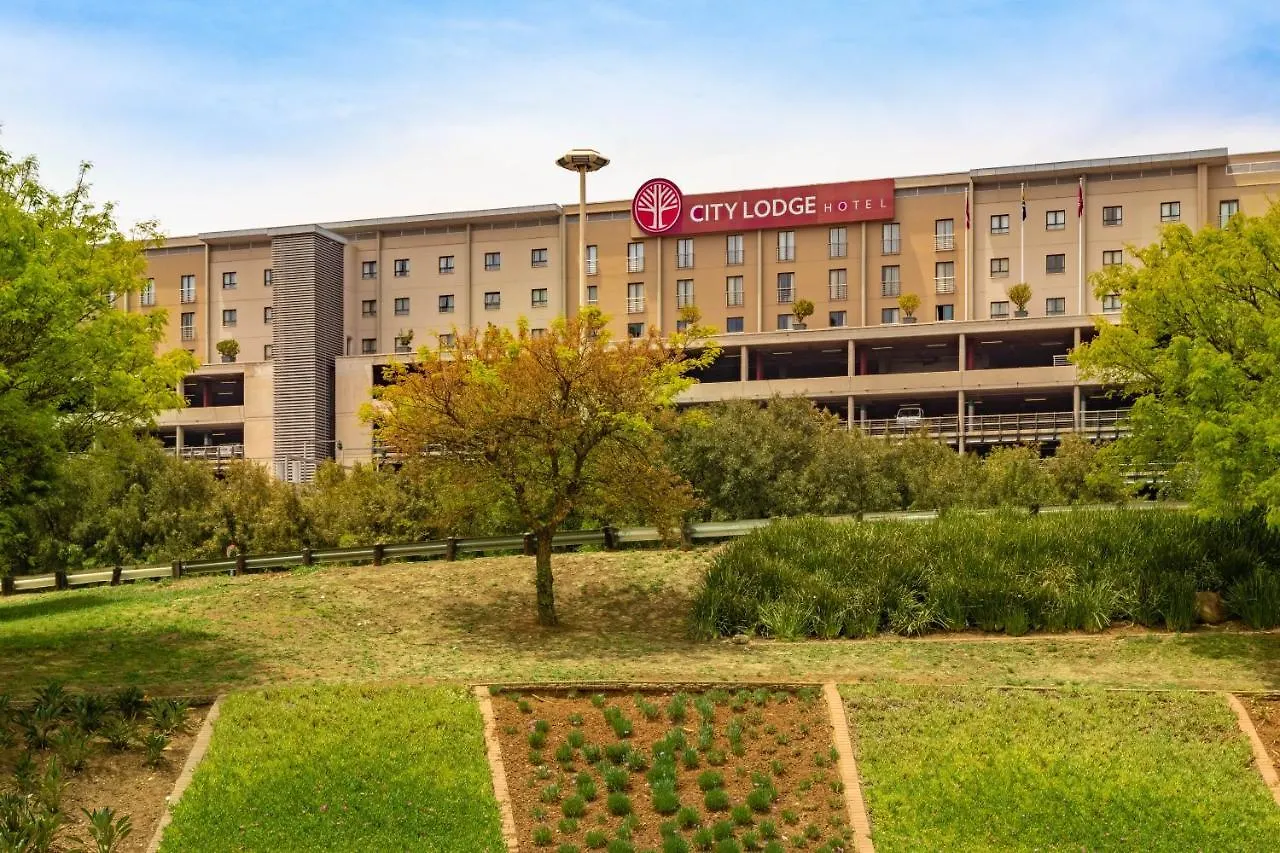 Where to Stay in South Africa: 15 Best Golf Hotels