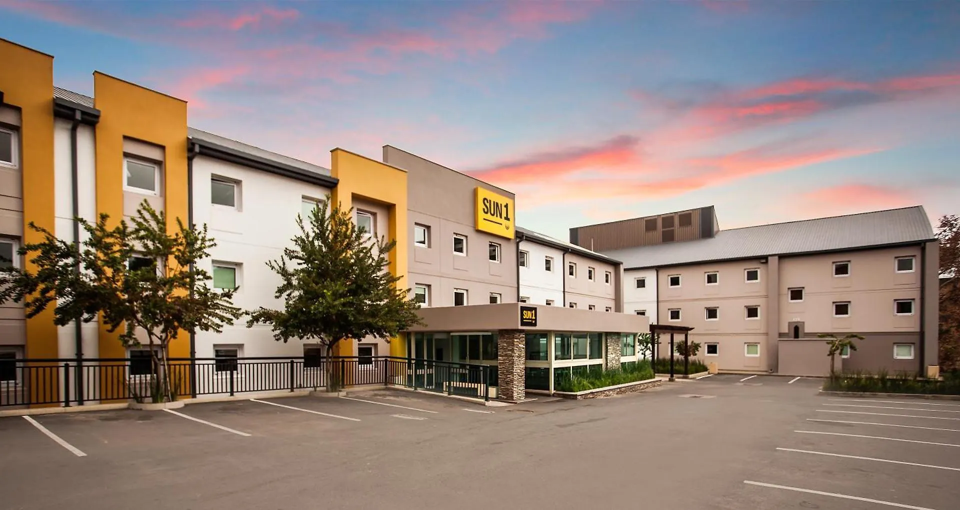 5 Budget Hotels Near Voortrekker Monument Worth Booking