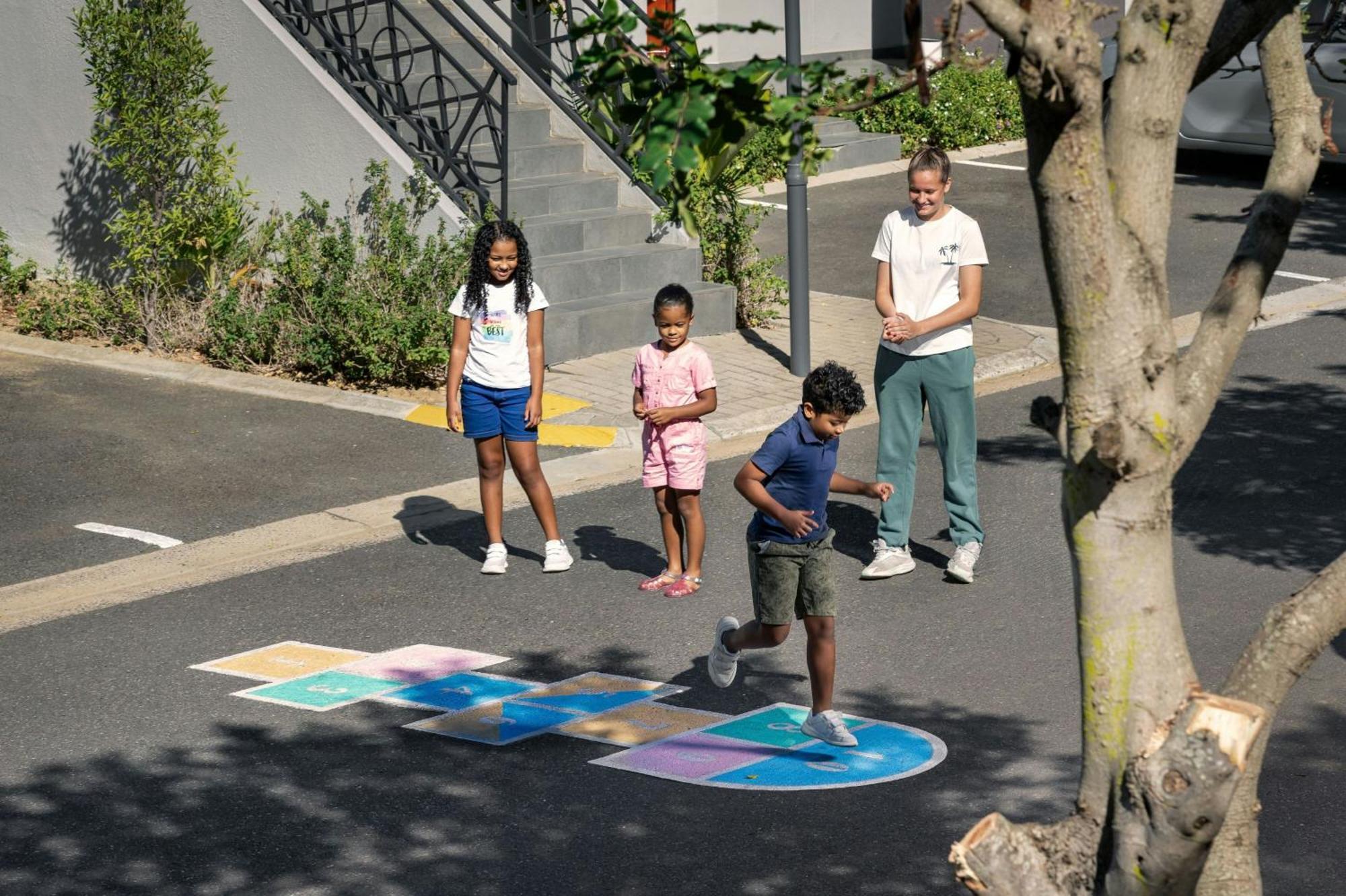 4 Family Hotels Near Tygervalley Shopping Centre Worth Booking